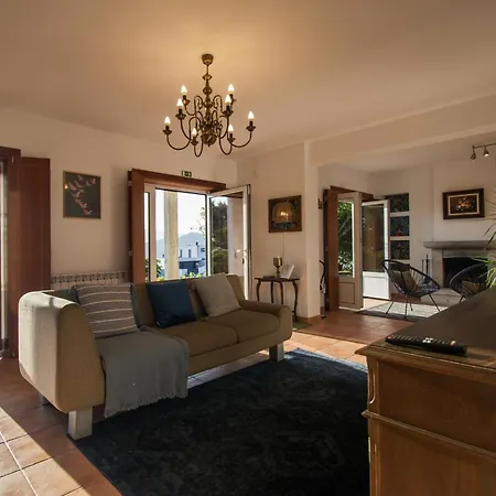 Casa Dos Grous * 蓬德利马